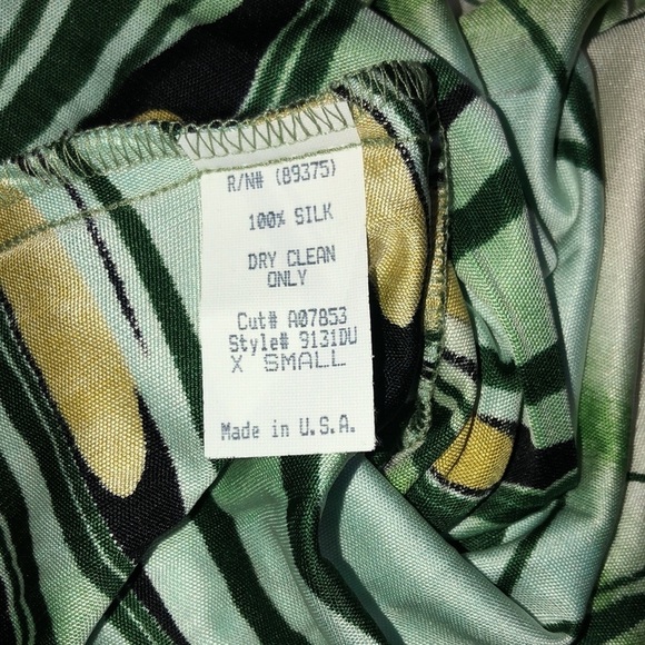 SKY Halter Top Dress 100% Silk Size XS NWOT - Picture 8 of 8